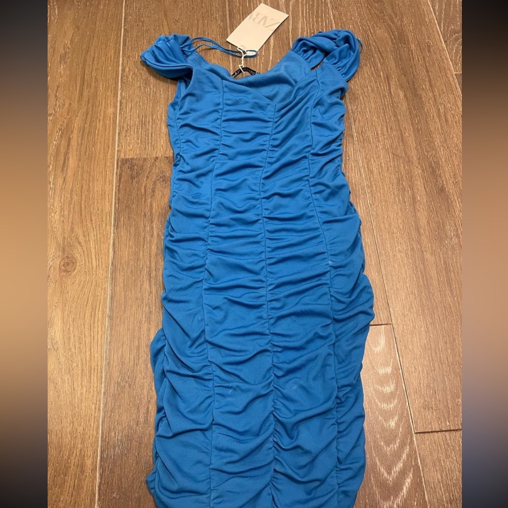 Zara tight blue dress *STILL HAS TAGS*